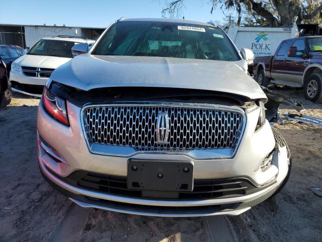 5LMCJ3D94KUL09107 - 2019 LINCOLN MKC RESERVE 银色 照片 5