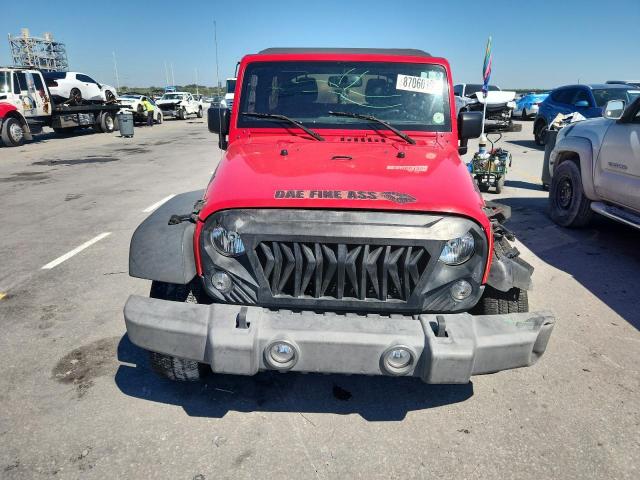 1C4BJWDGXHL589505 - 2017 JEEP WRANGLER U SPORT أحمر صورة 5