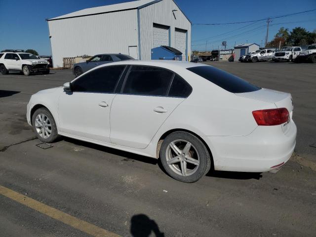 3VWDX7AJ7DM447700 - 2013 VOLKSWAGEN JETTA SE 白色 照片 2