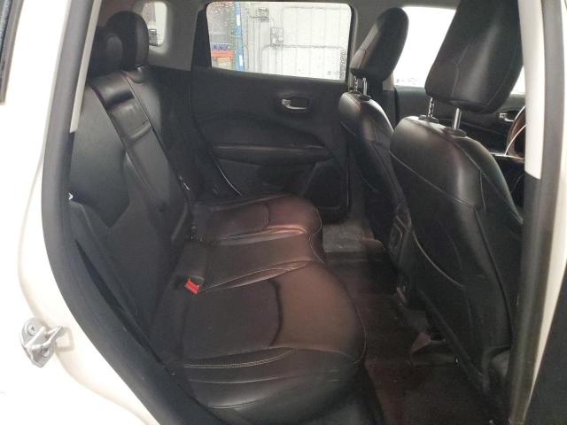 3C4NJDBB6JT328343 - 2018 JEEP COMPASS LATITUDE Weiß Foto 11