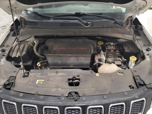 3C4NJDBB6JT328343 - 2018 JEEP COMPASS LATITUDE Weiß Foto 12