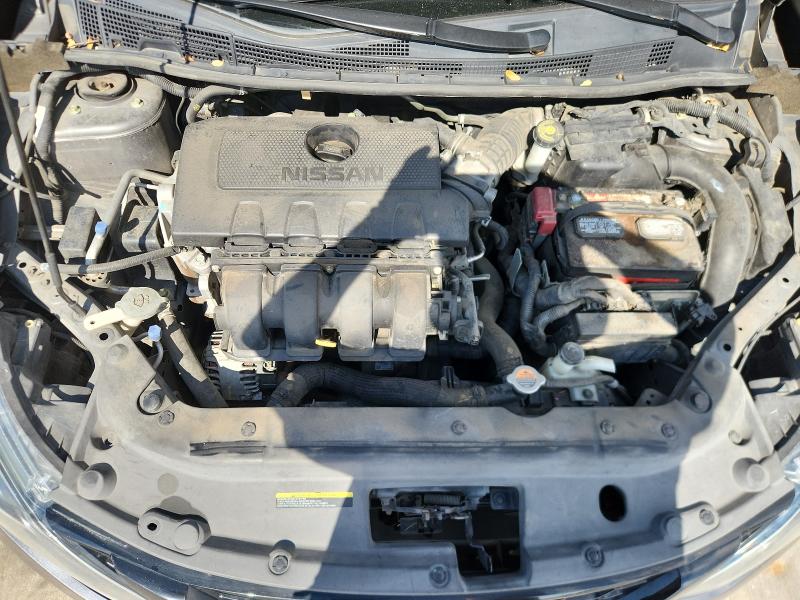 3N1AB7AP8JY235842 - 2018 NISSAN SENTRA S 灰色 照片 11