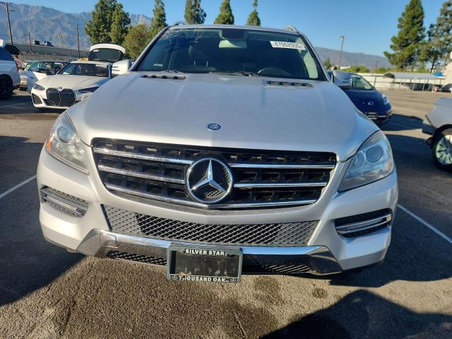 4JGDA5HB0CA047783 - 2012 MERCEDES-BENZ ML 350 4MATIC SILVER photo 5