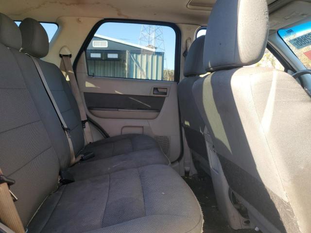 1FMCU0D76AKB34991 - 2010 FORD ESCAPE XLT Күміс фото 11