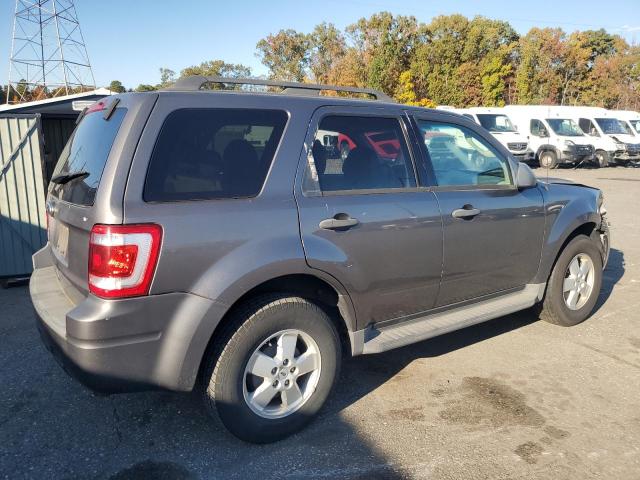 1FMCU0D76AKB34991 - 2010 FORD ESCAPE XLT Күміс фото 3