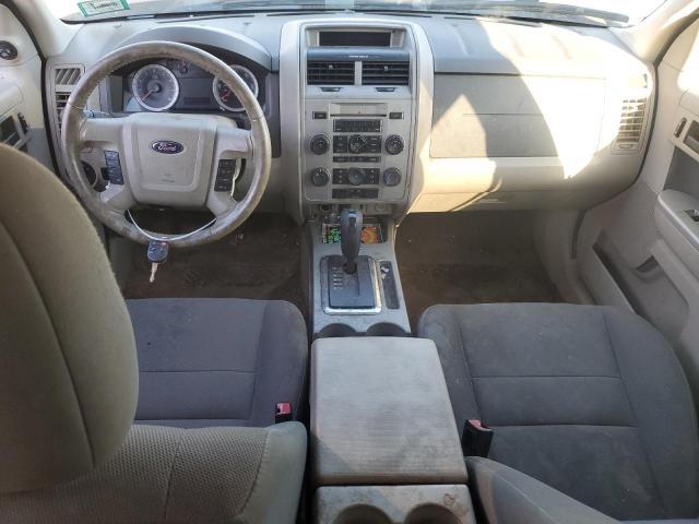 1FMCU0D76AKB34991 - 2010 FORD ESCAPE XLT Күміс фото 8