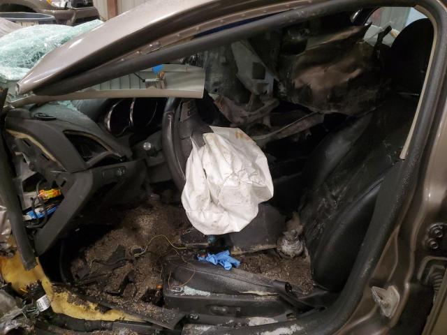 1G1ZE5E09CF135132 - 2012 CHEVROLET MALIBU LTZ 棕色 照片 7