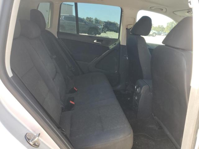 WVGAV7AX4FW610544 - 2015 VOLKSWAGEN TIGUAN S Gümüş foto 11