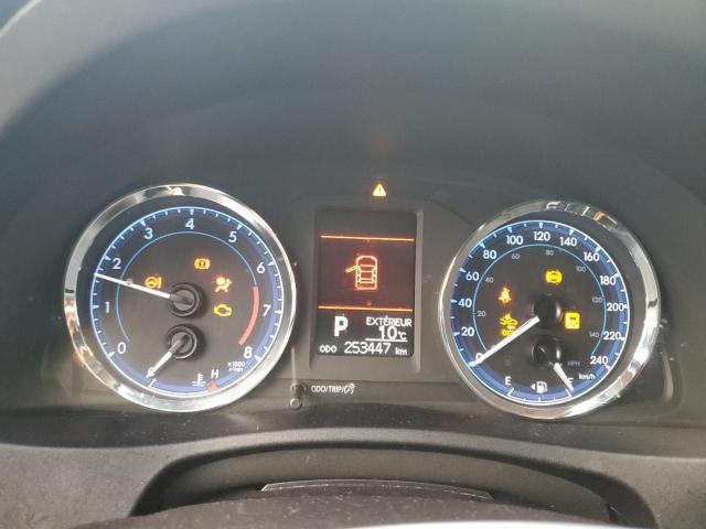 2T1BURHE6JC119941 - 2018 TOYOTA COROLLA L Schwarz Foto 9