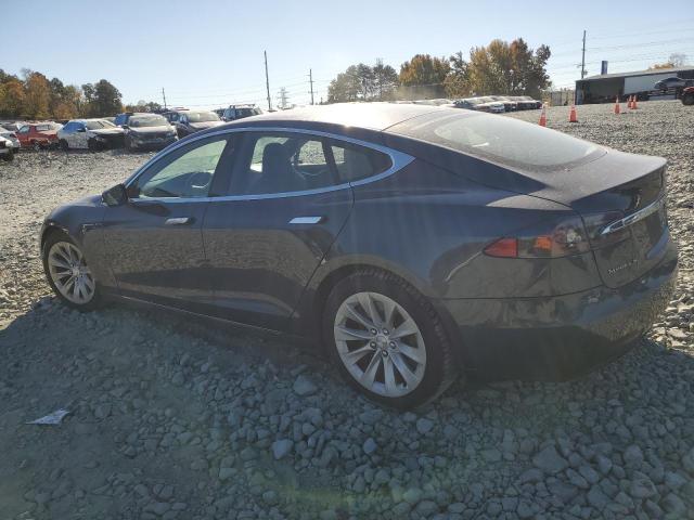 5YJSA1E2XHF211354 - 2017 TESLA MODEL S GRAY photo 2