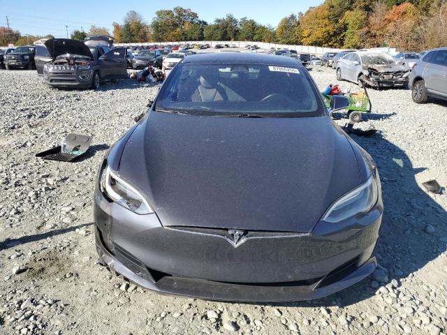 5YJSA1E2XHF211354 - 2017 TESLA MODEL S GRAY photo 5