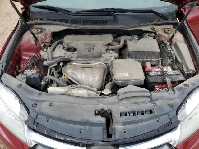 4T1BF1FKXHU660133 - 2017 TOYOTA CAMRY LE RED photo 11