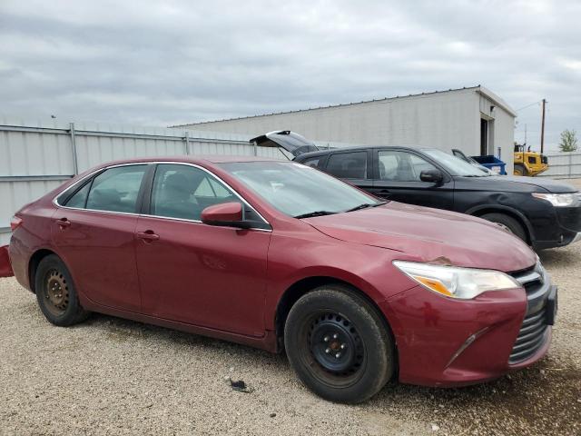 4T1BF1FKXHU660133 - 2017 TOYOTA CAMRY LE RED photo 4