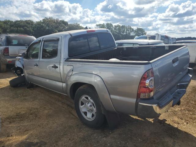5TFJU4GN0FX082958 - 2015 TOYOTA TACOMA DOUBLE CAB PRERUNNER SILVER photo 2