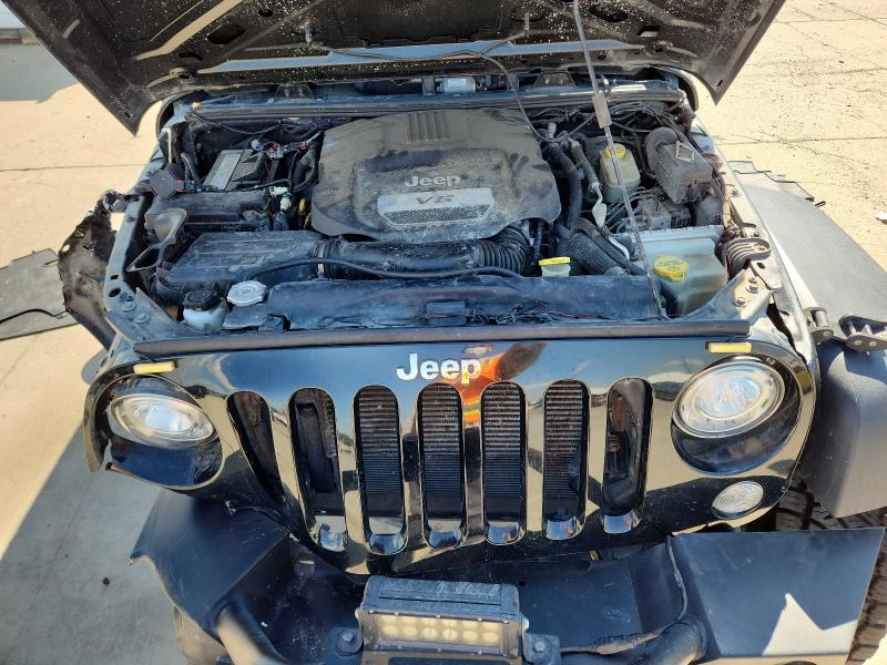 1C4BJWDG8HL588496 - 2017 JEEP WRANGLER U SPORT Czarny zdjęcie 12
