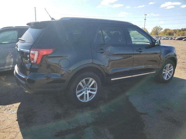 1FM5K8D82JGB16819 - 2018 FORD EXPLORER XLT 黑色 照片 3