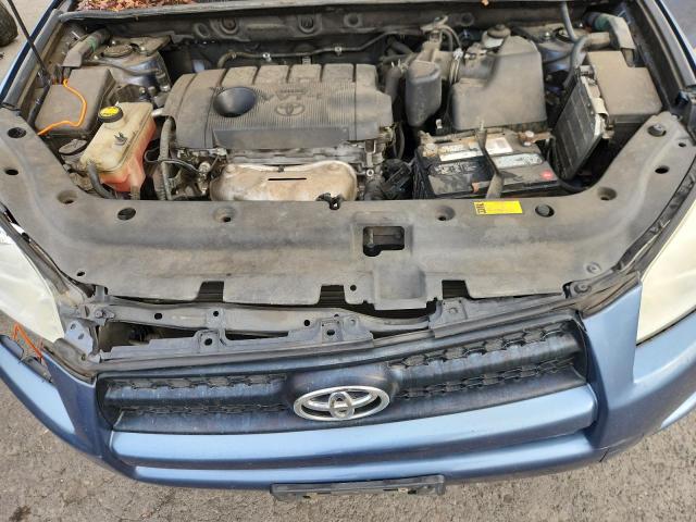 2T3BF4DV8CW227635 - 2012 TOYOTA RAV4 BLUE photo 11