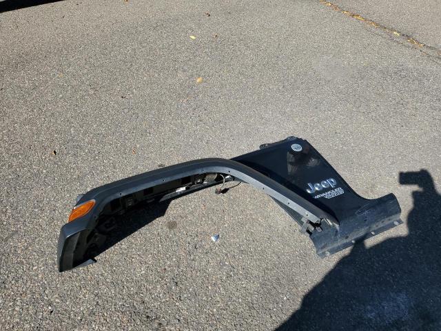 1C4HJXDN6KW636307 - 2019 JEEP WRANGLER U SPORT Czarny zdjęcie 13