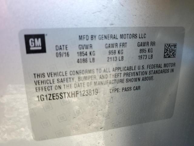 1G1ZE5STXHF123819 - 2017 CHEVROLET MALIBU LT SILVER photo 23