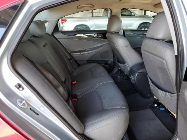 5NPEC4AC7BH175042 - 2011 HYUNDAI SONATA SE RED photo 10