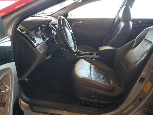 5NPEC4AC7BH175042 - 2011 HYUNDAI SONATA SE RED photo 7