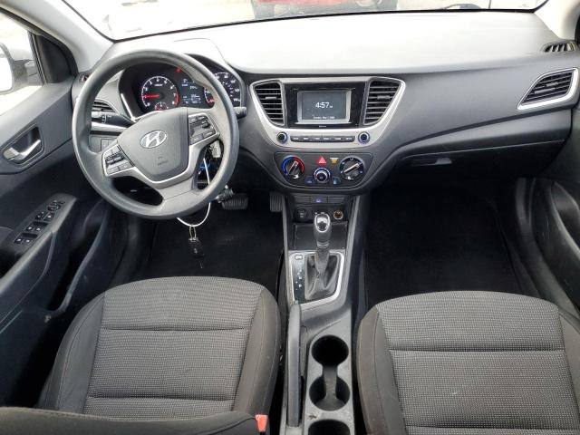 3KPC24A30KE082166 - 2019 HYUNDAI ACCENT SE Srebrny zdjęcie 8