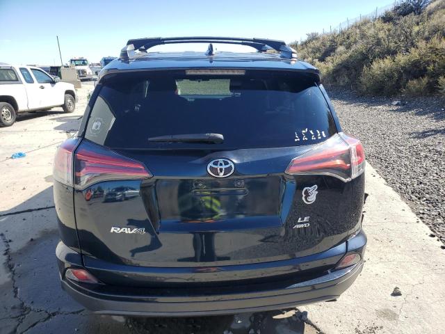 2T3BFREV0HW541525 - 2017 TOYOTA RAV4 LE 蓝色 照片 6