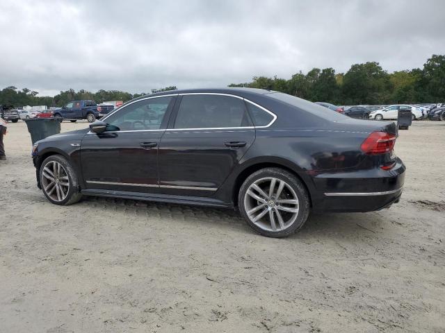 1VWDT7A34HC067587 - 2017 VOLKSWAGEN PASSAT R-LINE Սև լուսանկար 2