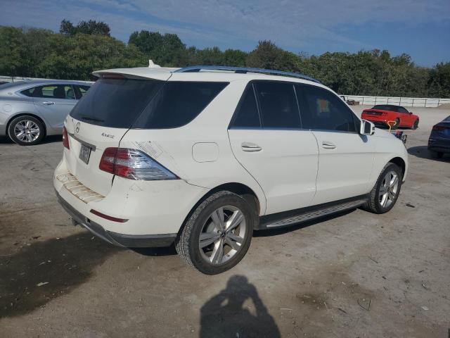 4JGDA5HB2DA183611 - 2013 MERCEDES-BENZ ML 350 4MATIC WHITE photo 3