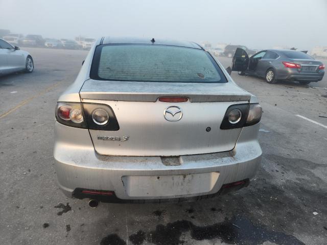 JM1BK12F181871828 - 2008 MAZDA 3 I SILVER photo 6
