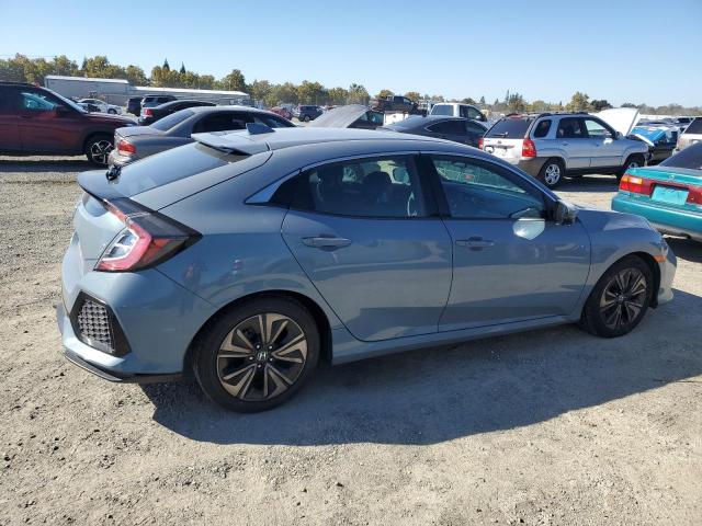 SHHFK7H56JU409313 - 2018 HONDA CIVIC EX ნაცრისფერი ფოტო 3