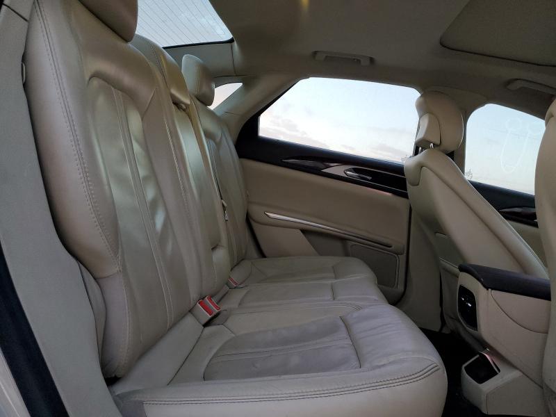 3LN6L2J9XFR612236 - 2015 LINCOLN MKZ GOLD photo 10