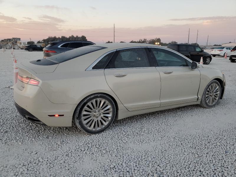 3LN6L2J9XFR612236 - 2015 LINCOLN MKZ GOLD photo 3