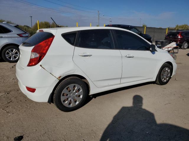 KMHCT5AE4FU230472 - 2015 HYUNDAI ACCENT GS 白色 照片 3