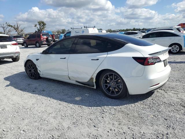 5YJ3E1EA3MF991594 - 2021 TESLA MODEL 3 თეთრი ფოტო 2