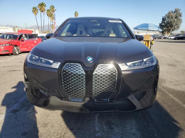 WB523CF07PCM96525 - 2023 BMW IX XDRIVE50 Noir photo 5