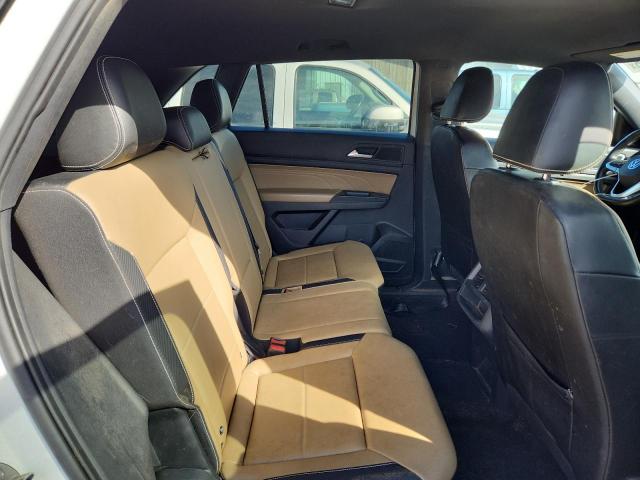 1V2LC2CA9NC228393 - 2022 VOLK ATLAS CROSS SPORT SE WHITE photo 11