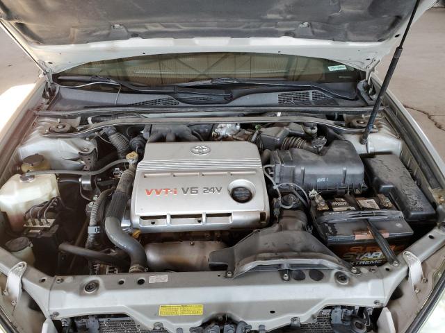 4T1BF30K05U602838 - 2005 TOYOTA CAMRY LE SILVER photo 11