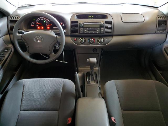 4T1BF30K05U602838 - 2005 TOYOTA CAMRY LE SILVER photo 8