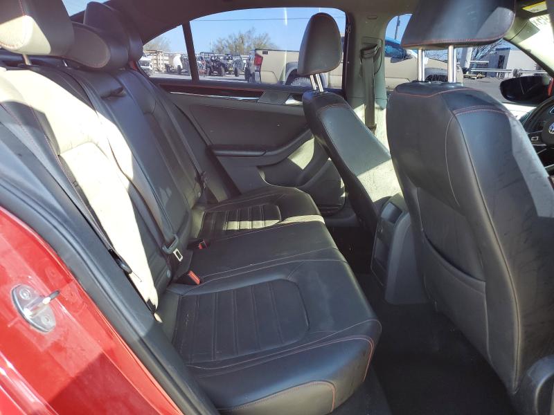 3VW4T7AJXHM348791 - 2017 VOLKSWAGEN JETTA GLI RED photo 10