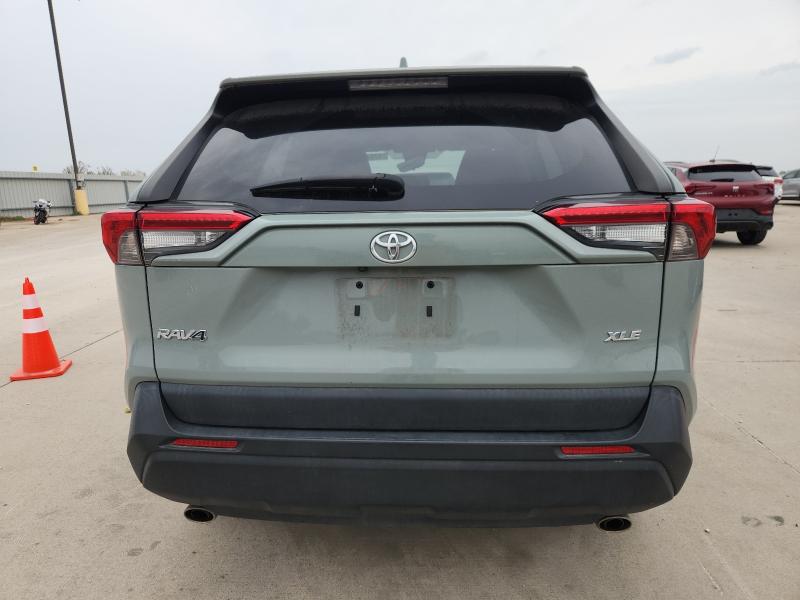 2T3W1RFV6PW259418 - 2023 TOYOTA RAV4 XLE 绿色 照片 6