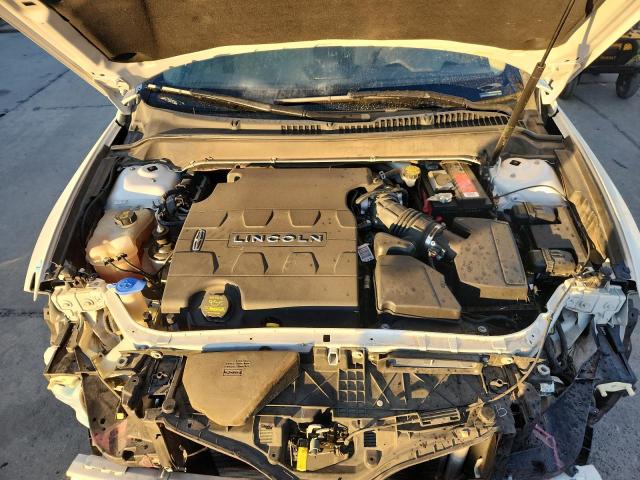 3LN6L2GK9DR804237 - 2013 LINCOLN MKZ Biały zdjęcie 11