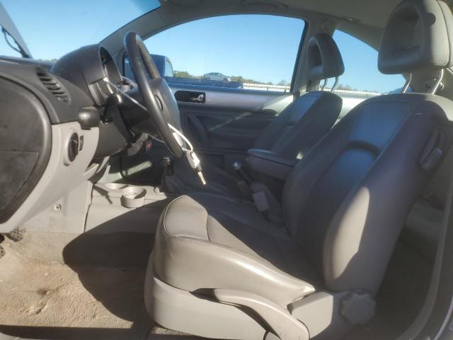 3VWDD21C61M457627 - 2001 VOLKSWAGEN NEW BEETLE GLX 银色 照片 7