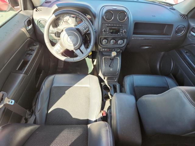 1C4NJPBA2GD776814 - 2016 JEEP PATRIOT SPORT RED photo 8