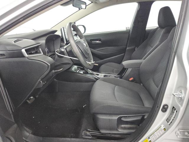 5YFEPMAE8MP223109 - 2021 TOYOTA COROLLA LE فضي صورة 7
