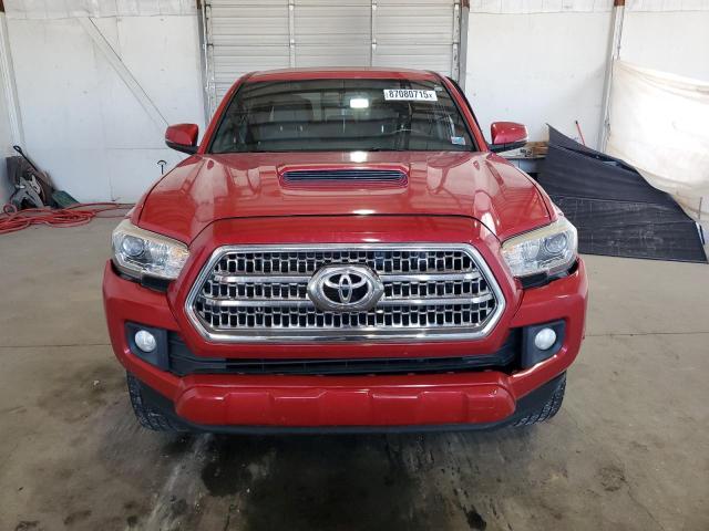 3TMAZ5CN6HM029302 - 2017 TOYOTA TACOMA DOUBLE CAB 红色 照片 5