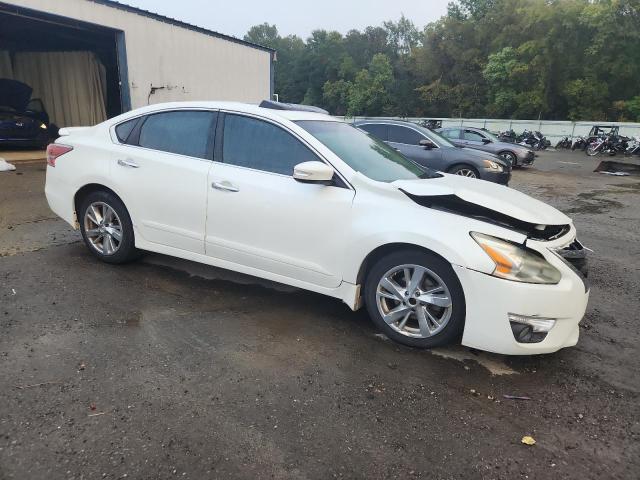 1N4AL3AP0EN253876 - 2014 NISSAN ALTIMA 2.5 WHITE photo 4