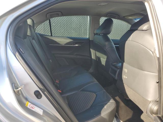 4T1B11HK4KU750252 - 2019 TOYOTA CAMRY L SILVER photo 10