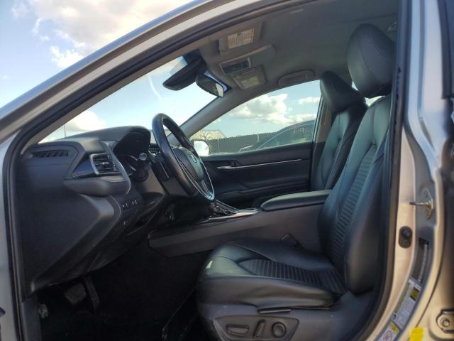 4T1B11HK4KU750252 - 2019 TOYOTA CAMRY L SILVER photo 7