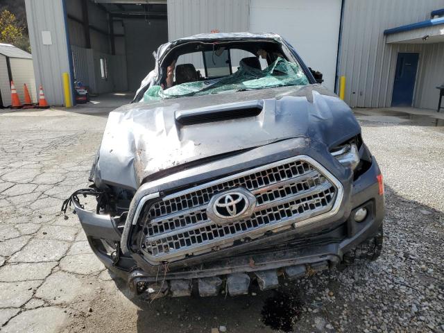 5TFSZ5AN0GX010079 - 2016 TOYOTA TACOMA ACCESS CAB Grau Foto 5